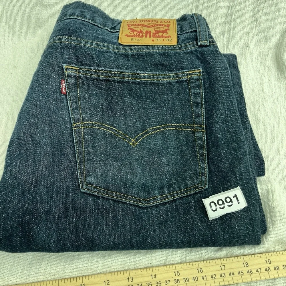 LEVI'S JEANS Mens 36x30 (fit) 514 Levi Strauss Medium‎ Wash 100% Cotton Straight
